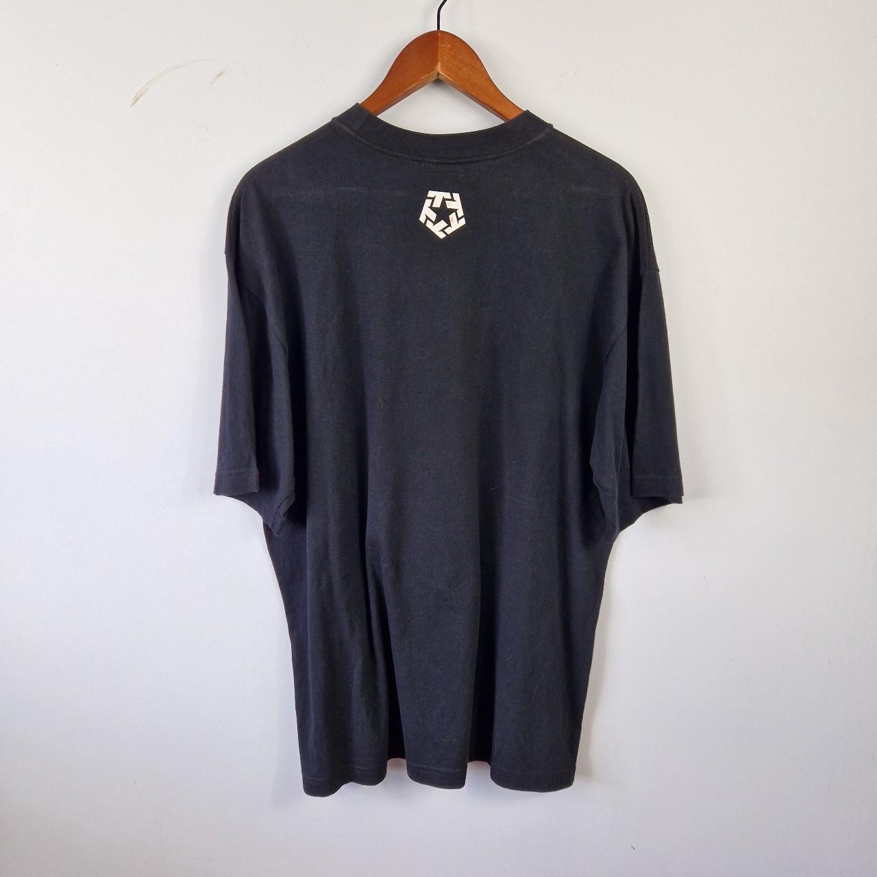 Tribal big logo t-shirt XL